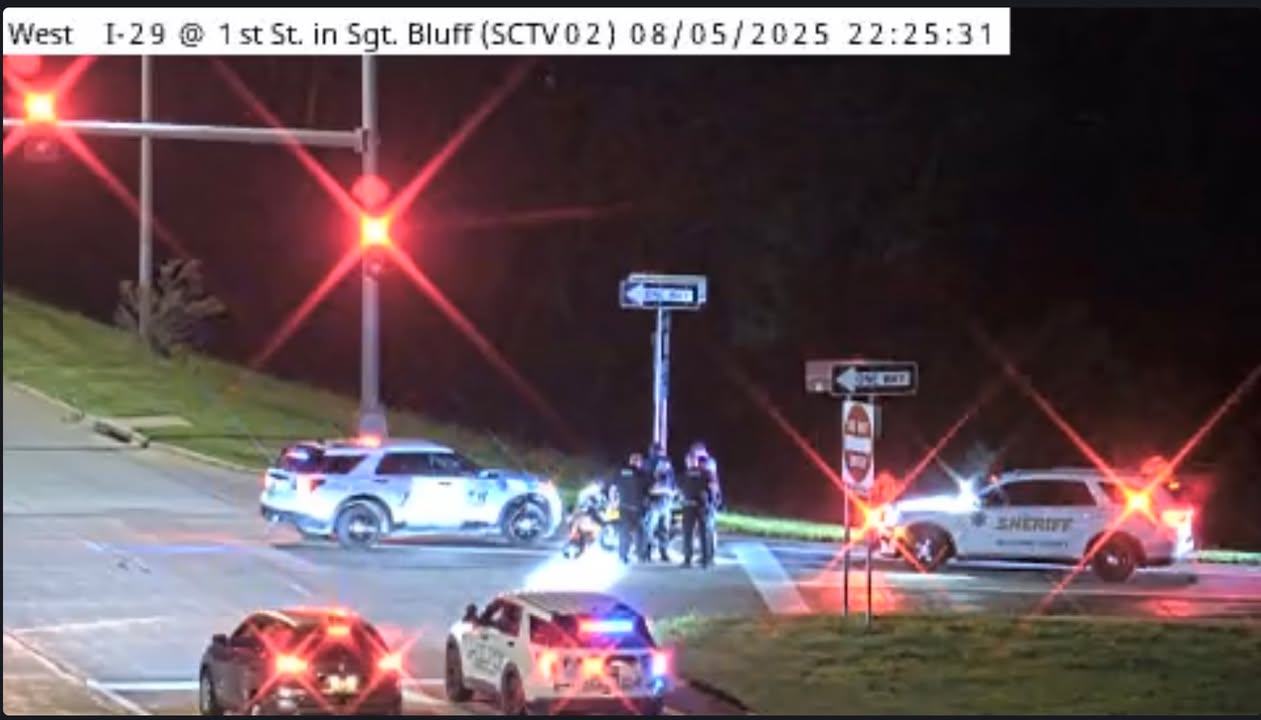 Two motorcycles stopped at Sergeant Bluff exit after reporte...